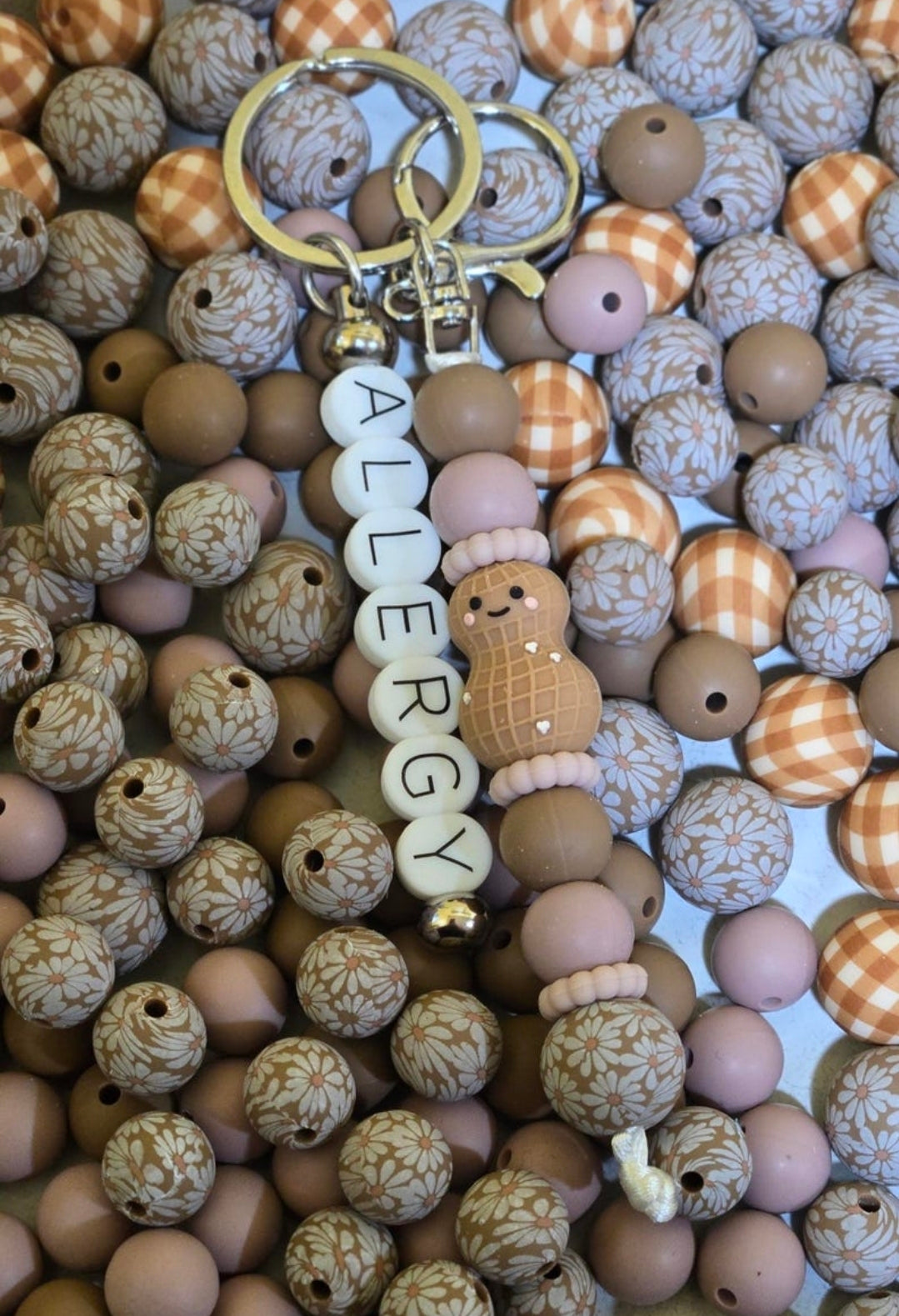 Peanut Allergy Backpack Tag | Handmade Beaded Allergy Alert Bag Charm